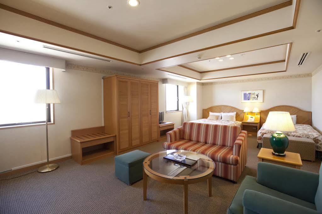 Hotel Mielparque Nagoya Aichi Bagian luar foto